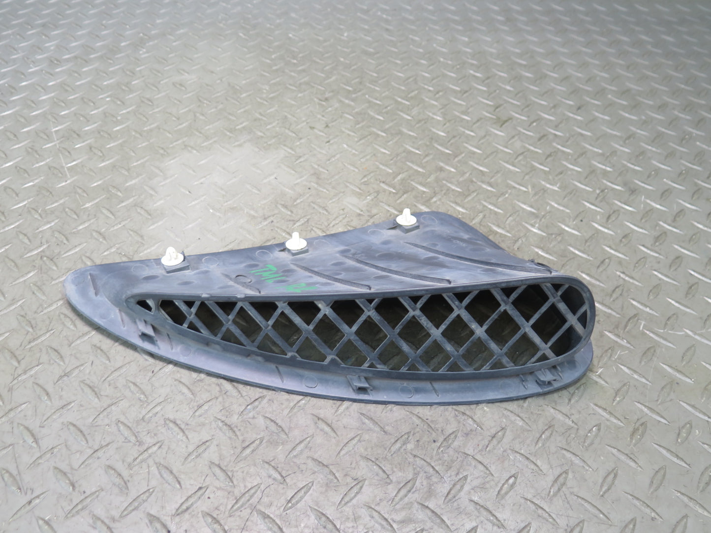 00-02 Toyota MR2 Spyder ZZW30L Rear Right Quarter Side Inlet Air Vent Scoop