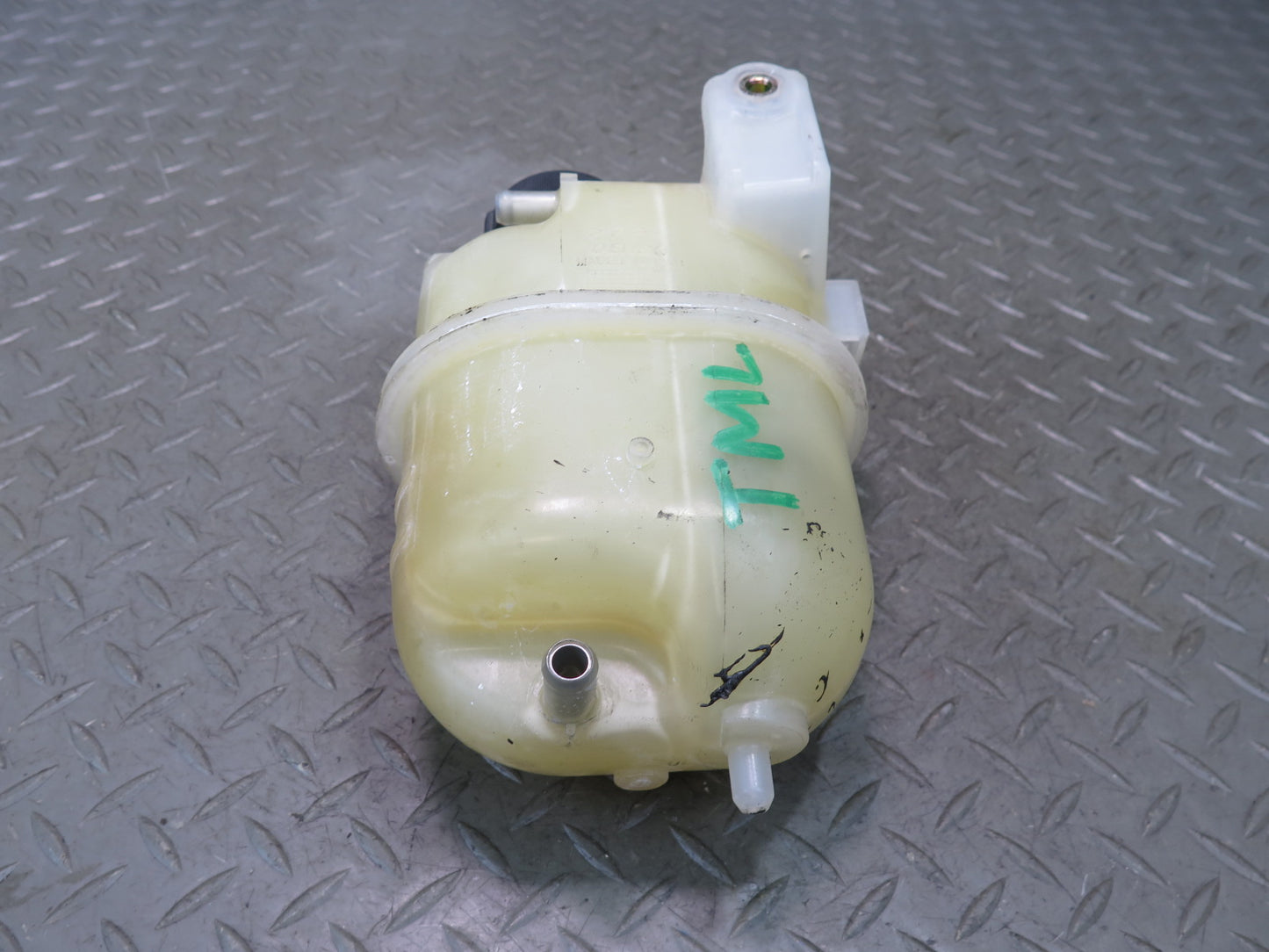 00-05 Toyota MR2 Spyder ZZW30L Engine Expansion Overflow Reservoir Tank OEM