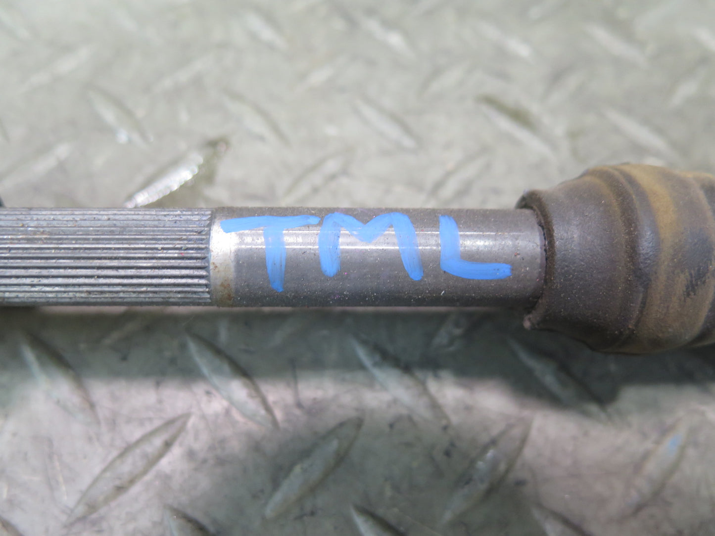 00-05 Toyota MR2 Spyder ZZW30L Steering Column U Joint Linkage Shaft OEM