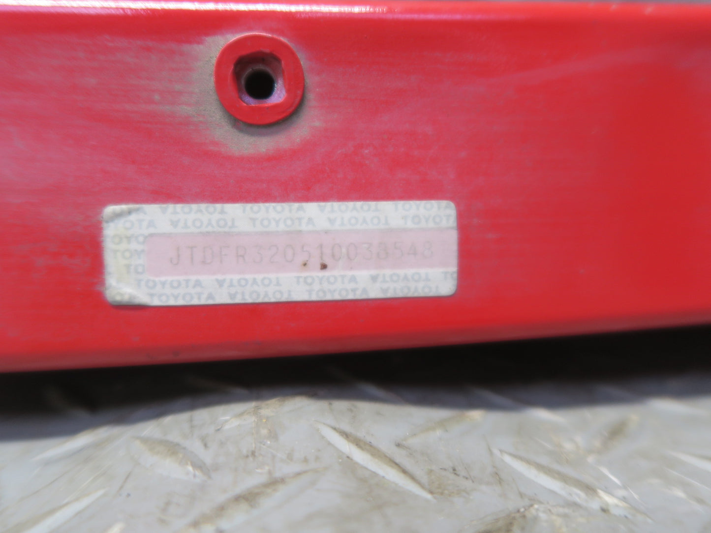 00-05 Toyota MR2 Spyder ZZW30L Rear Bumper Impact Reinforcement Bar 77k OEM