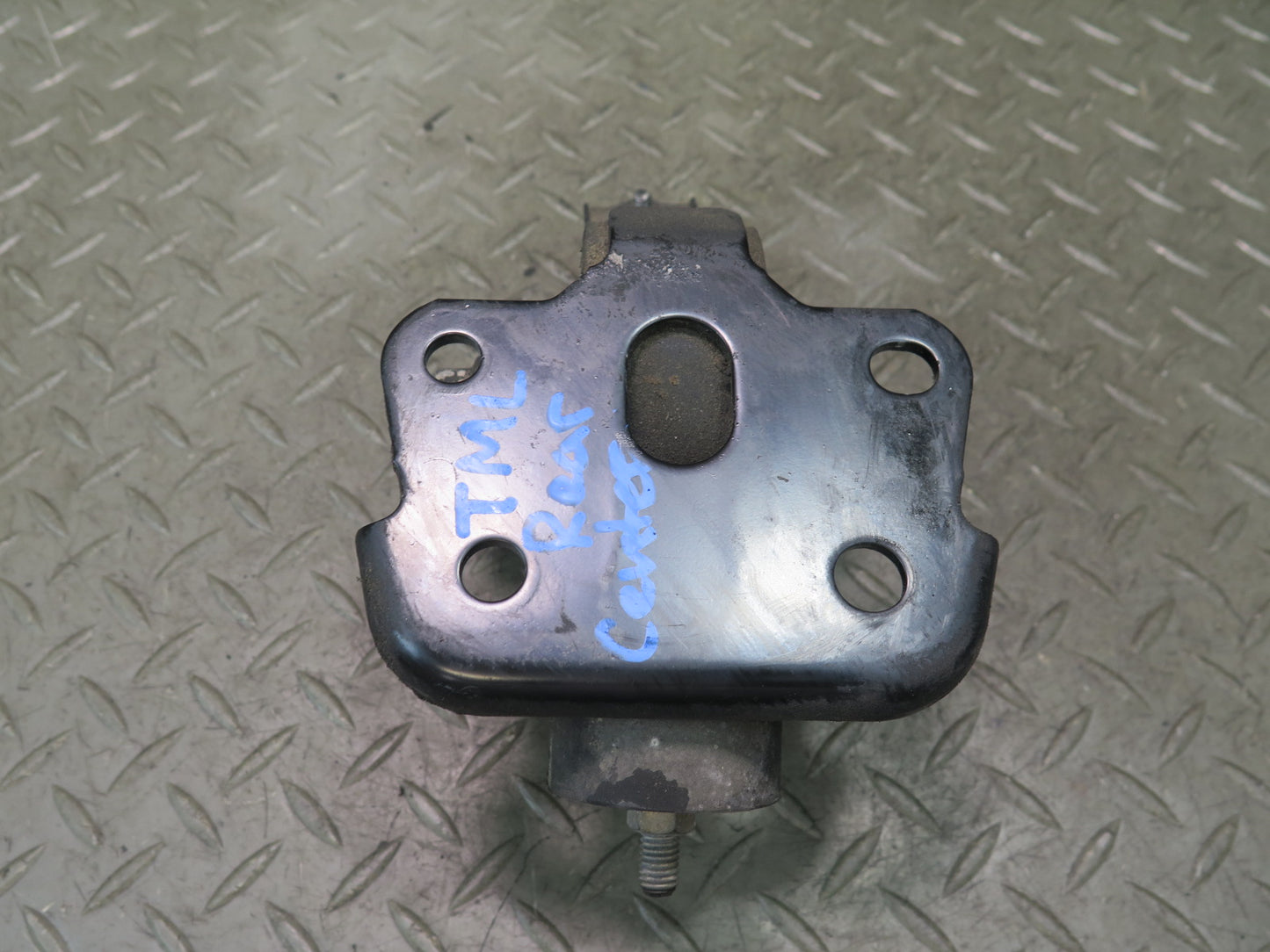00-05 Toyota MR2 Spyder ZZW30L Engine Motor Rear Mount Support OEM