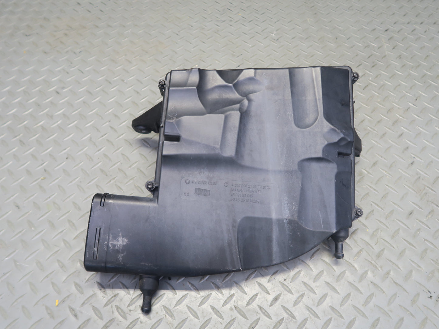 10-11  Mercedes W164 ML350 Diesel Air Intake Filter Box w Air Duct Set of 3 OEM