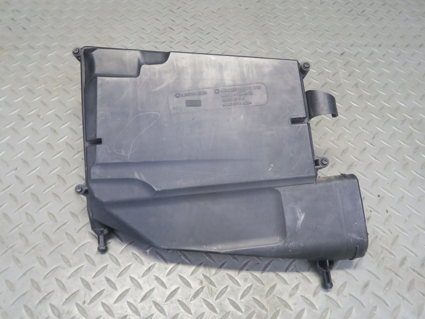10-11  Mercedes W164 ML350 Diesel Air Intake Filter Box w Air Duct Set of 3 OEM