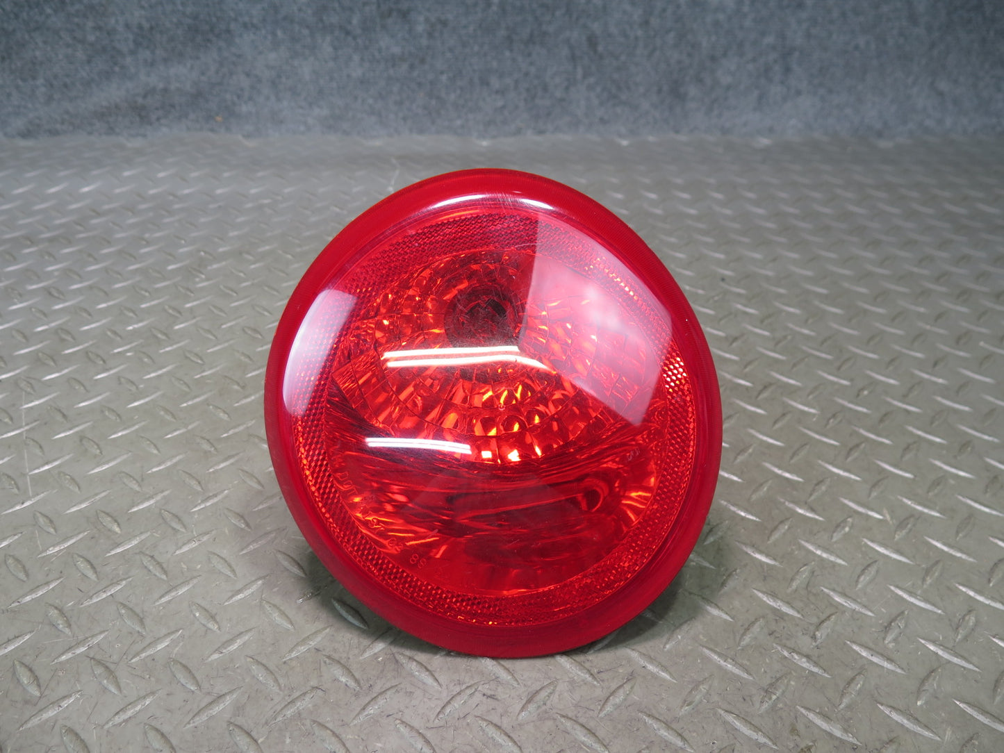 03-06 Chevrolet SSR Rear Left Tail Light Lamp 15164419 OEM