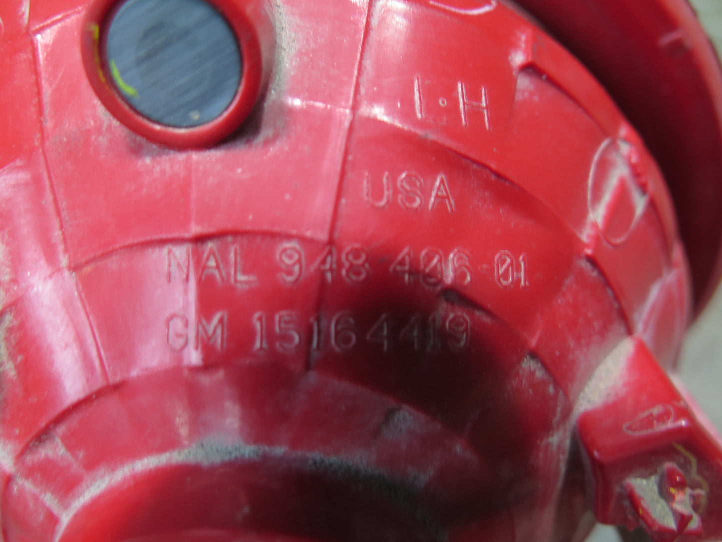 03-06 Chevrolet SSR Rear Left Tail Light Lamp 15164419 OEM