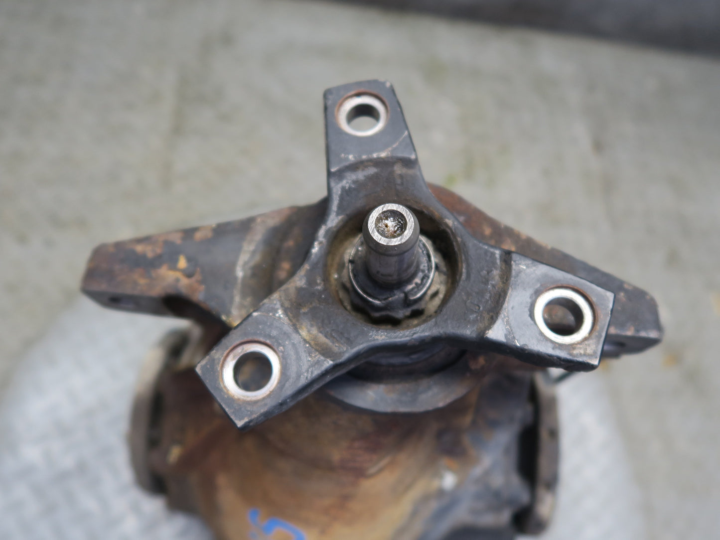 86-91 Mercedes W126 560SEC 560SEL Rear Differential Carrier 2.47 Ratio OEM