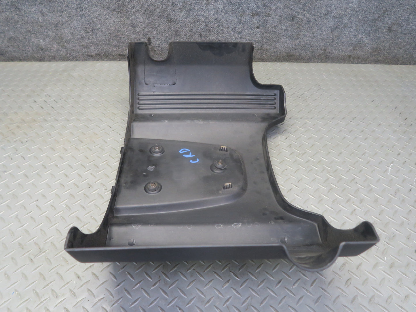 03-04 Chevrolet SSR 5.3L Engine Motor Cover OEM
