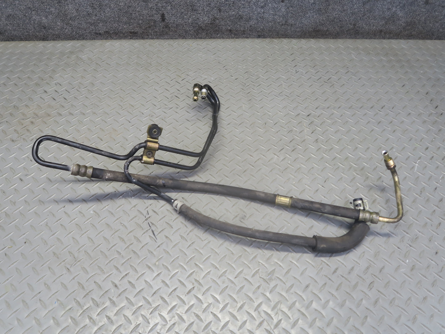 00-05 Toyota MR2 Spyder ZZW30L Power Steering Hose Pipe Line OEM