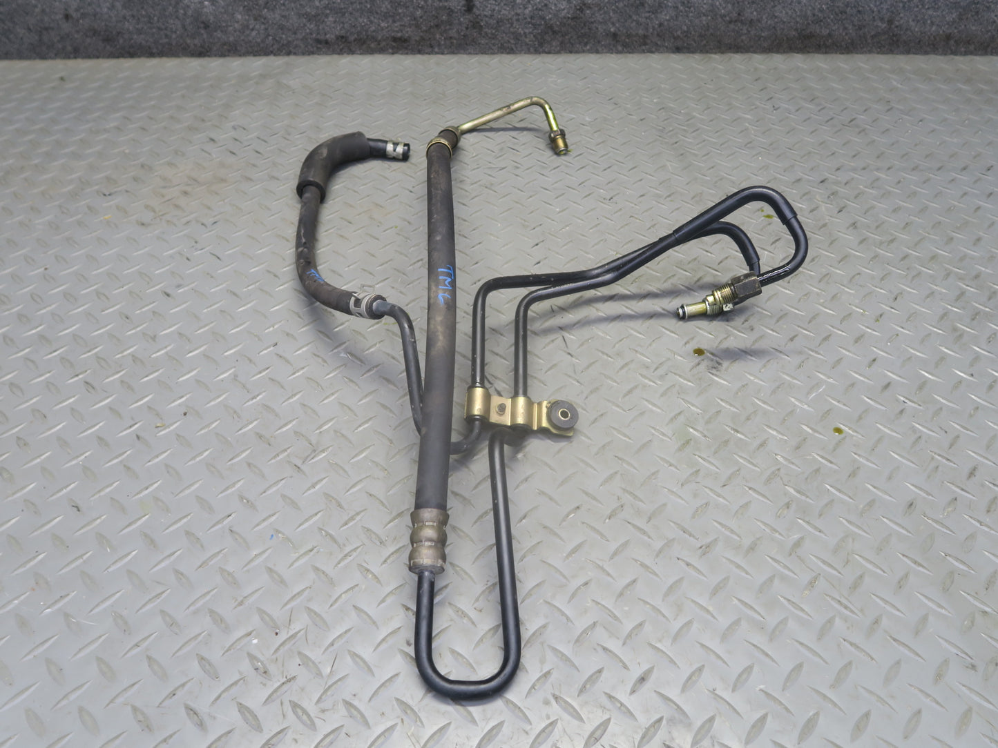 00-05 Toyota MR2 Spyder ZZW30L Power Steering Hose Pipe Line OEM
