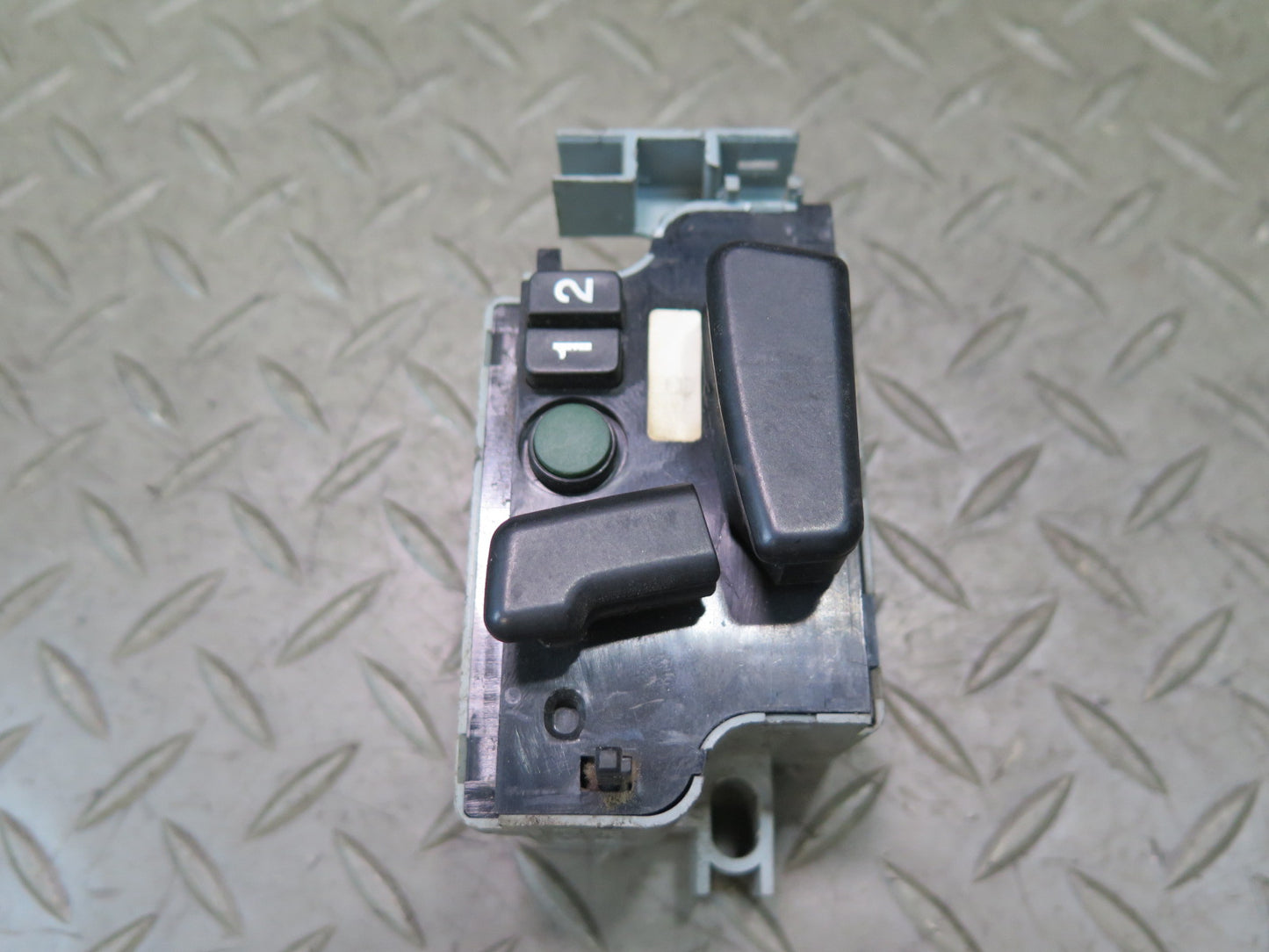86-91 Mercedes W126 560SEL Front Left Driver Seat Adjustment Memory Switch OEM