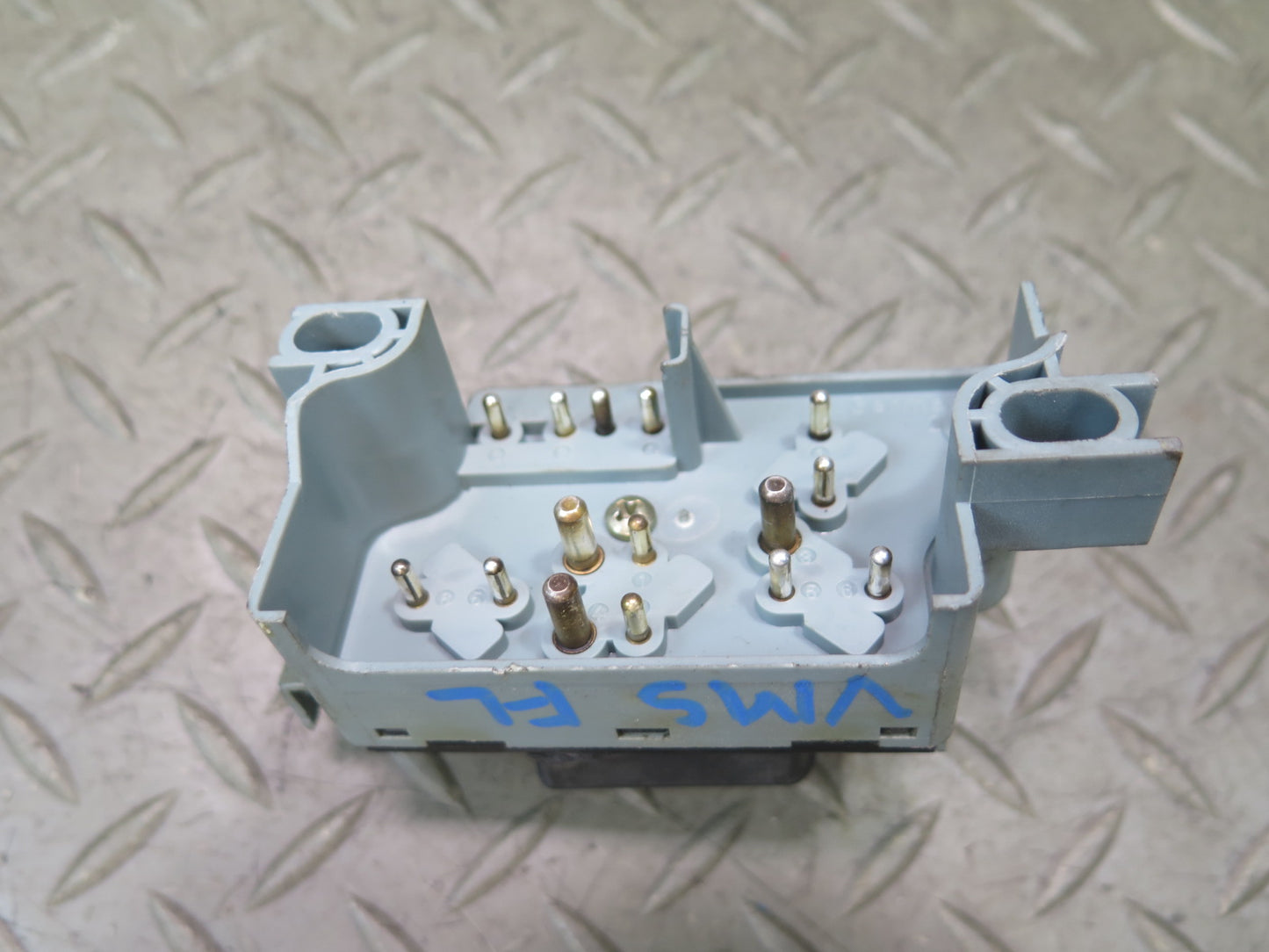 86-91 Mercedes W126 560SEL Front Left Driver Seat Adjustment Memory Switch OEM