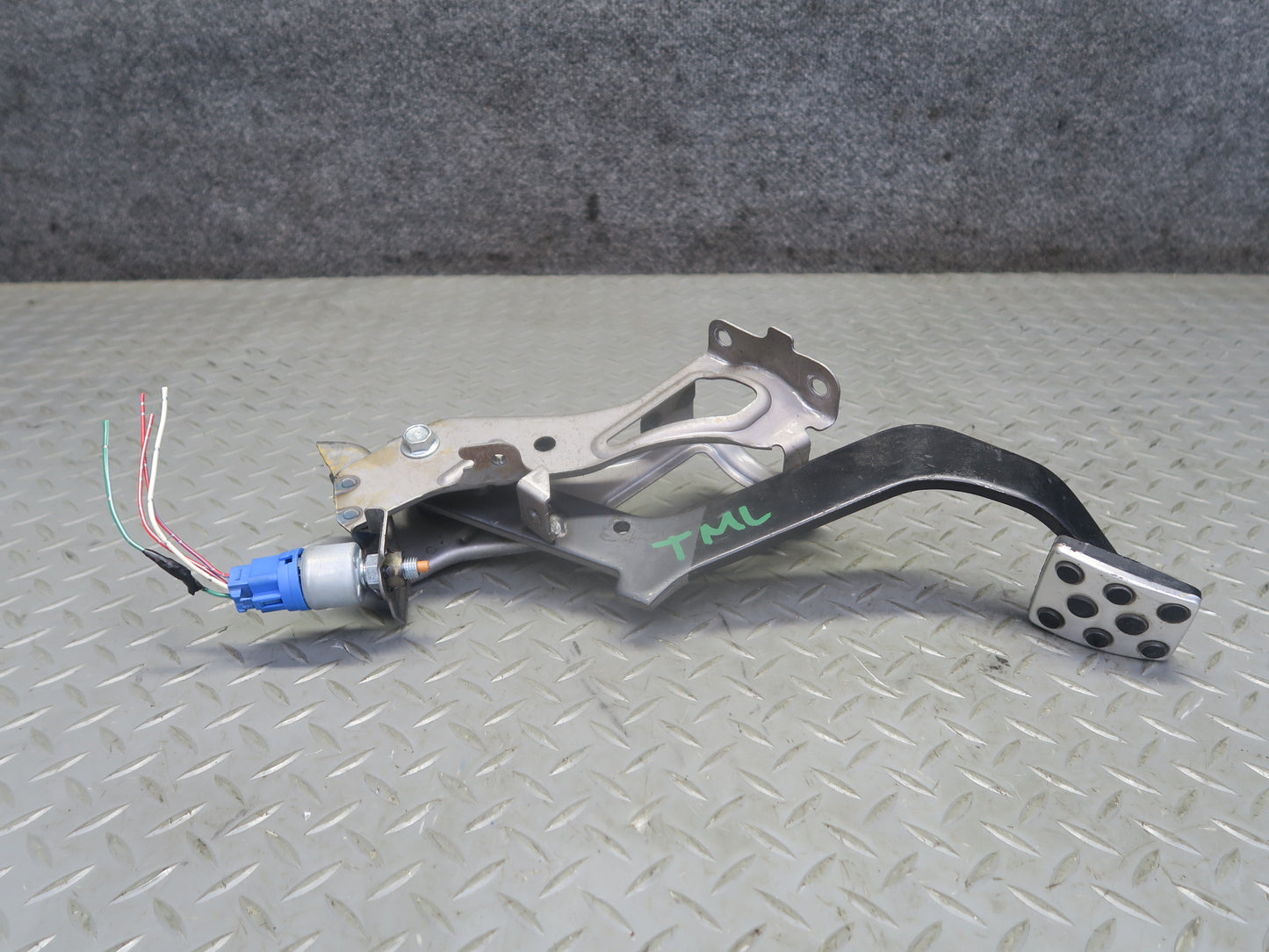 00-05 Toyota MR2 Spyder ZZW30L M/T Clutch Brake Gas Acceleration Pedal Set OEM