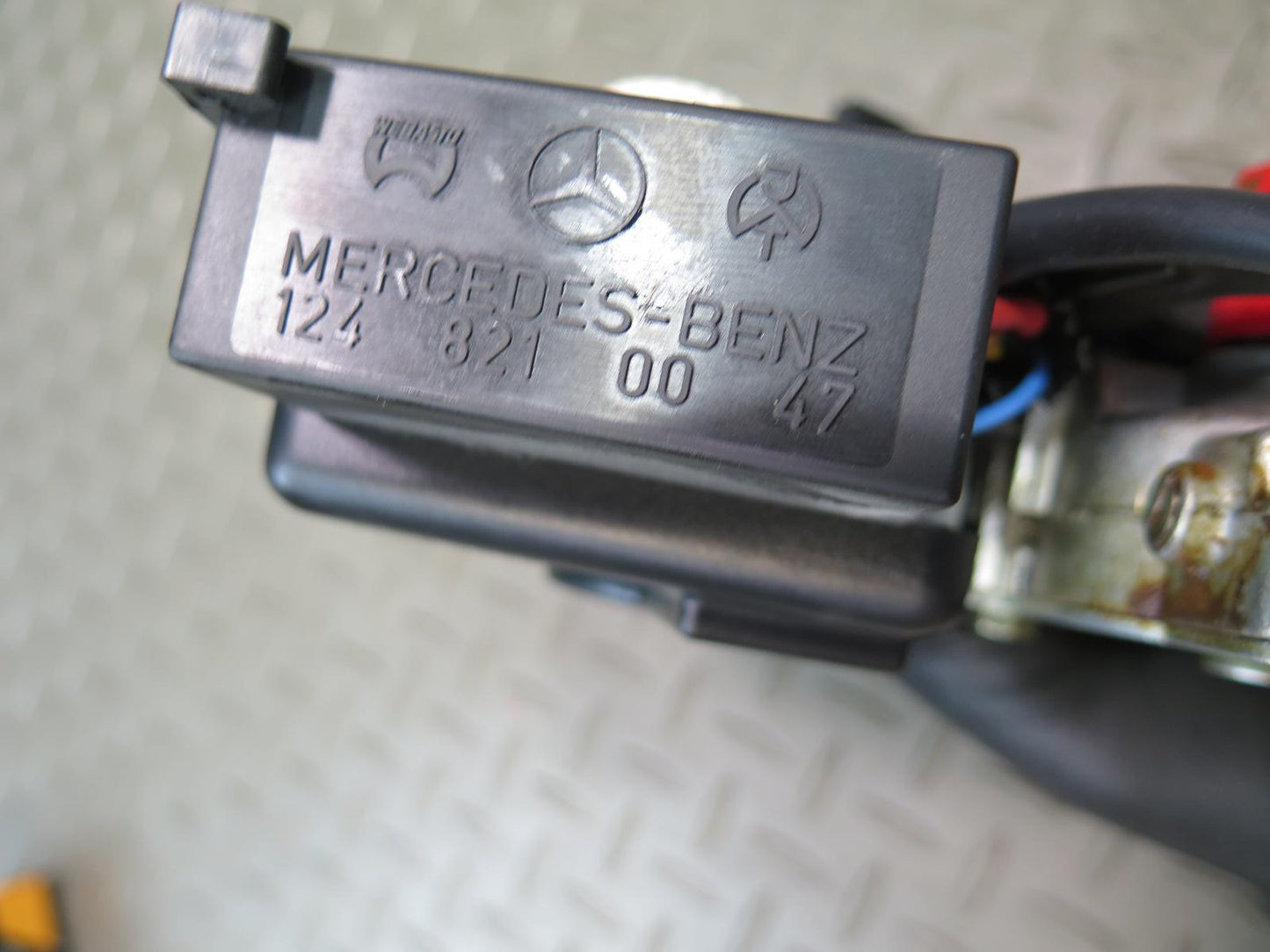 86-91 Mercedes W126 560SEL Sunroof Motor Drive Unit w Relay 1248210047 OEM