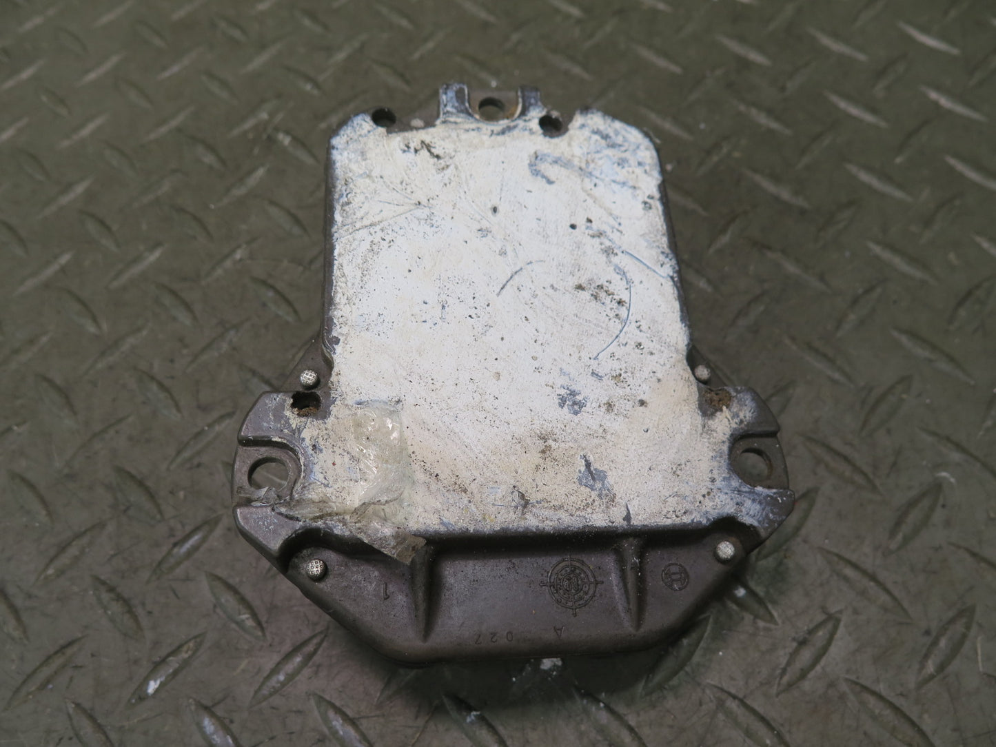 86-91 Mercedes W126 C126 560SEC 560SEL Ignition Control Module 0105456732 OEM