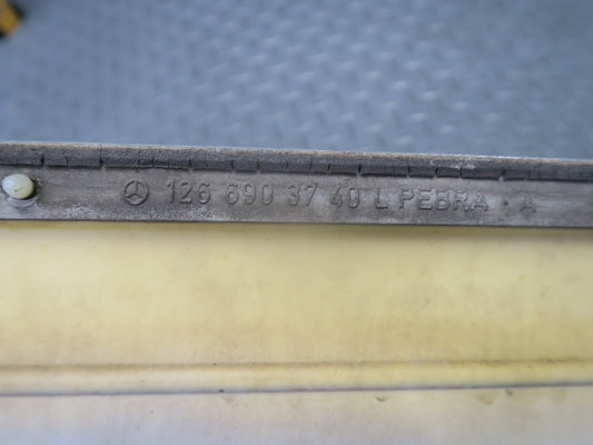 86-91 Mercedes W126 560SEL Sedan Set of 4 Left Fender Door Quarter Molding OEM