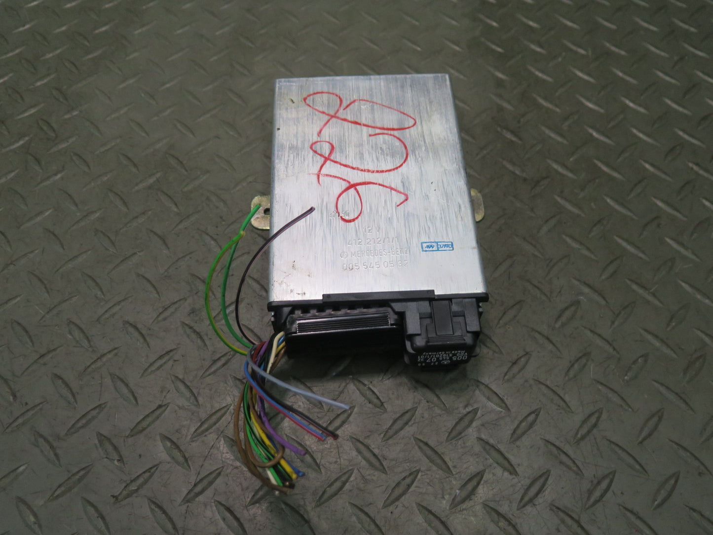 86-91 Mercedes W126 560SEL Cruise Control Module Unit 0055450532 OEM