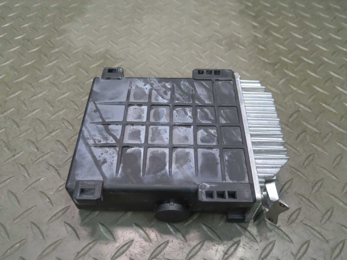1991 Mercedes W126 560SEL 5.6L M117 Engine ECU ECM Control Module 0065458232 OEM