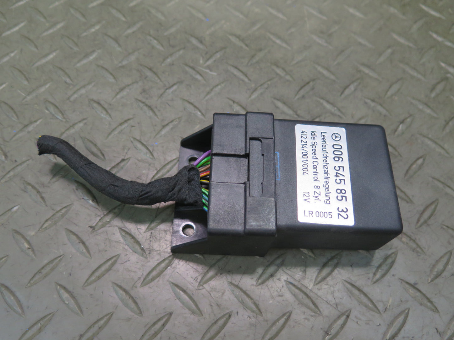 86-91 Mercedes W126 C126 560SEL Idle Speed Control Relay Module 0065458532 OEM