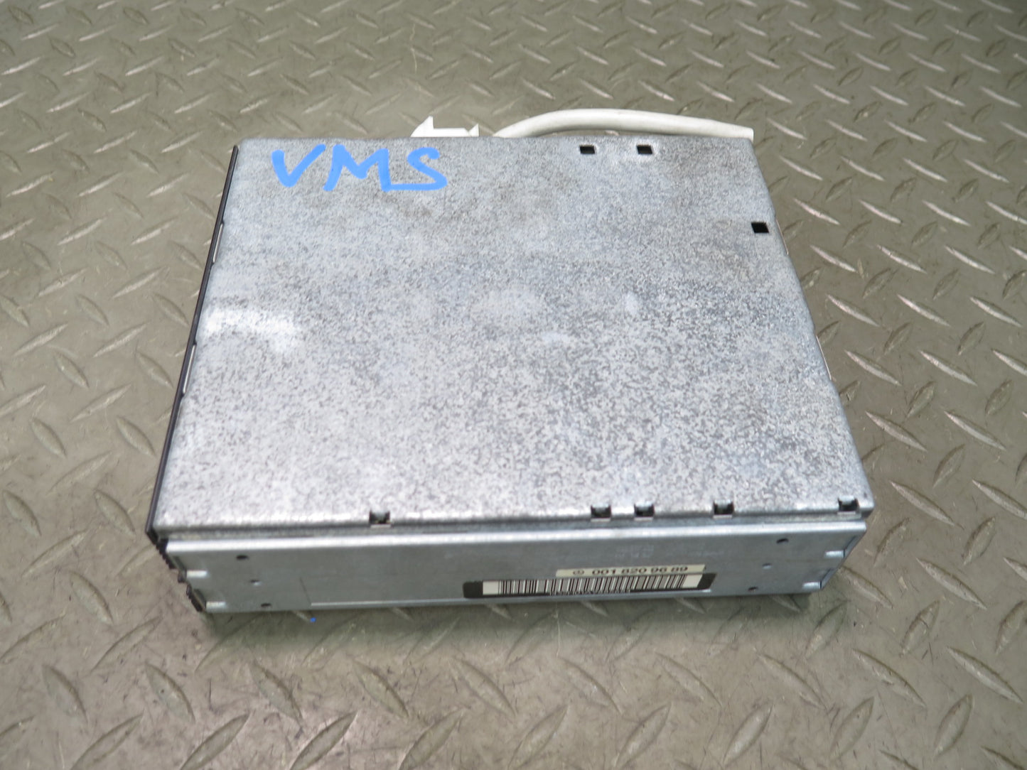 86-91 Mercedes W126 C126 560SEC 560SEL Radio Amplifier AMP 0018209689 OEM