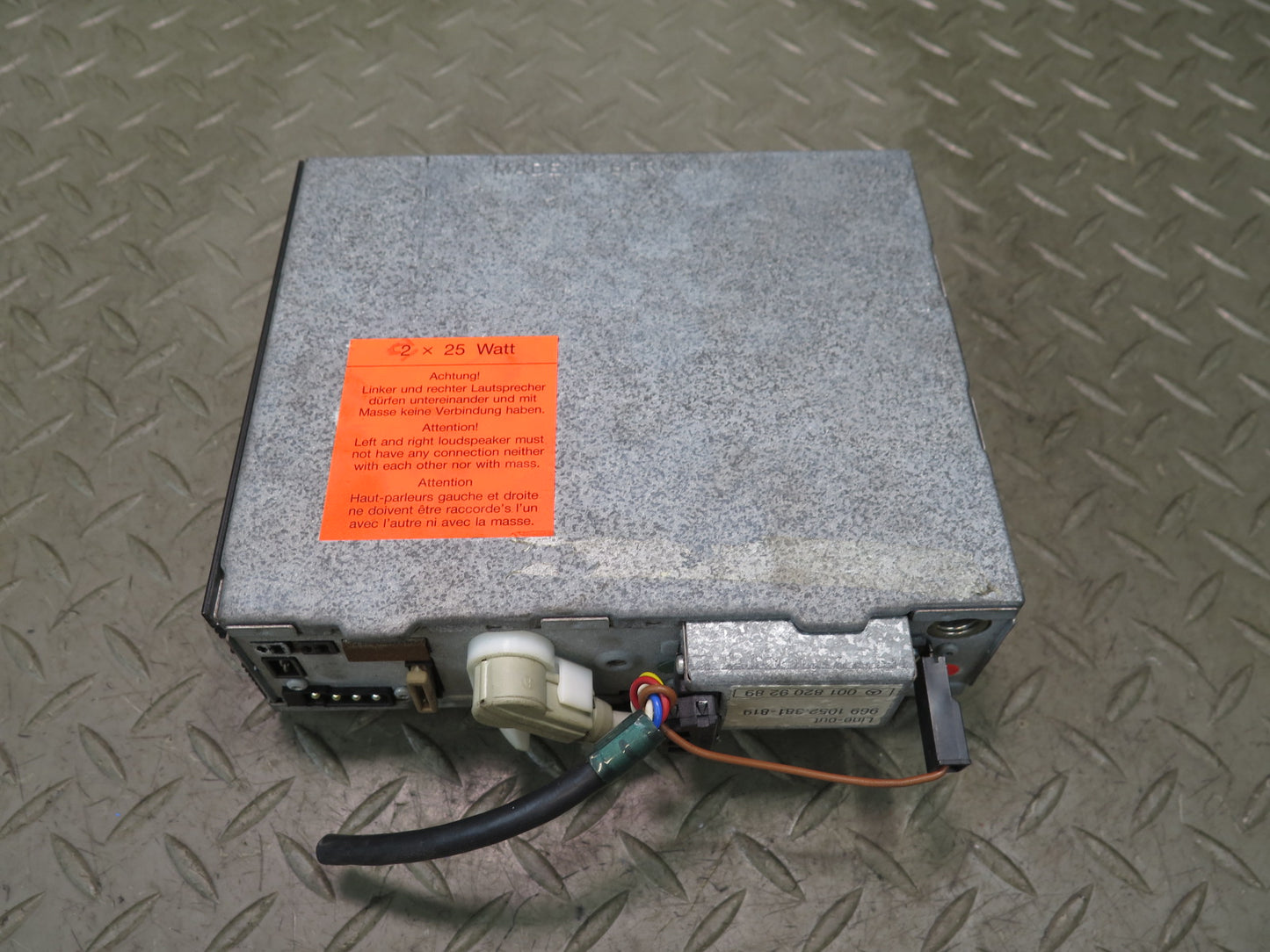 86-91 Mercedes W126 C126 560SEC 560SEL Radio Amplifier AMP 0018209689 OEM