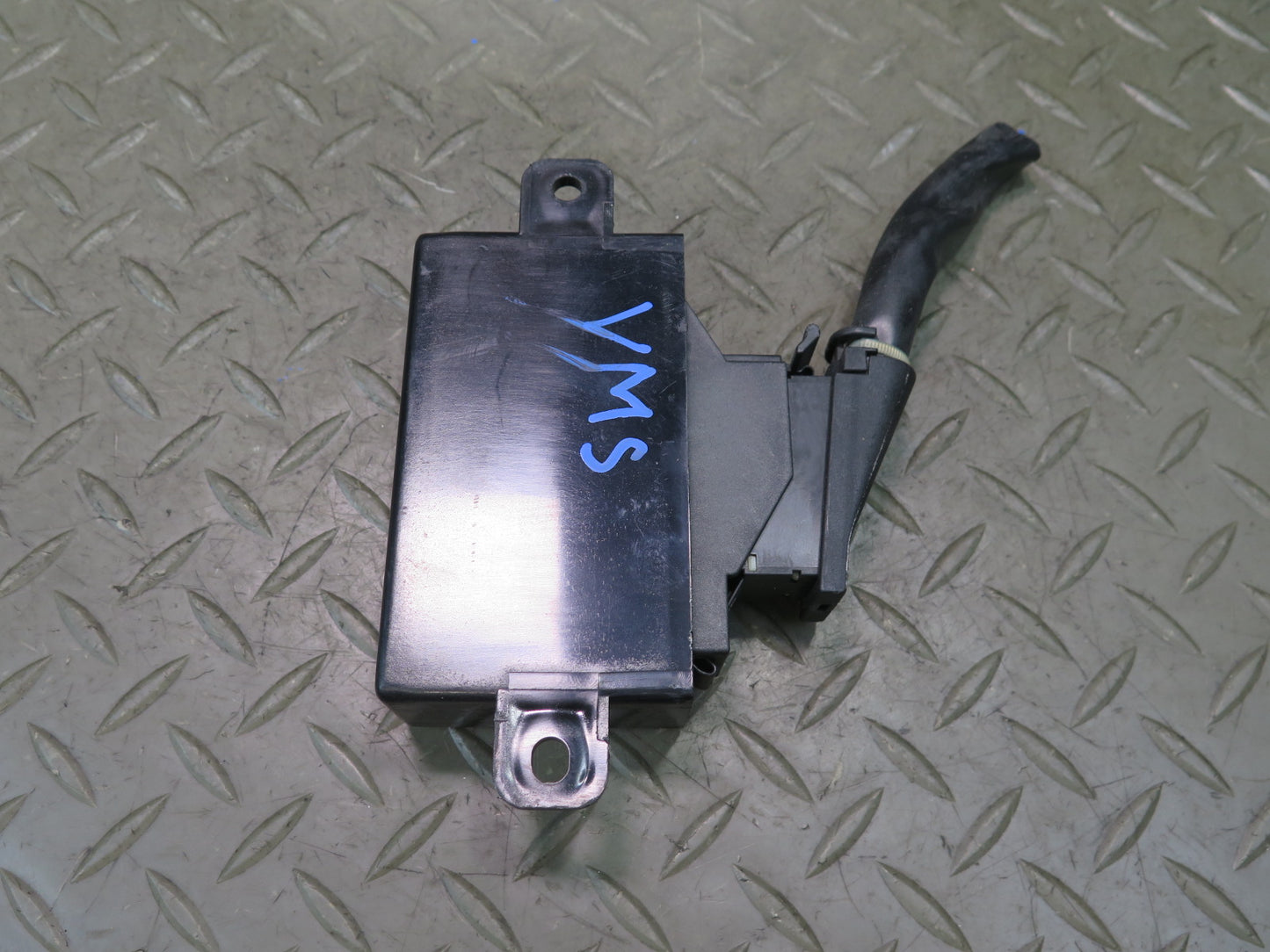 86-91 Mercedes W126 C126 560SEC 560SEL Heated Seat Control Module 0008206226 OEM