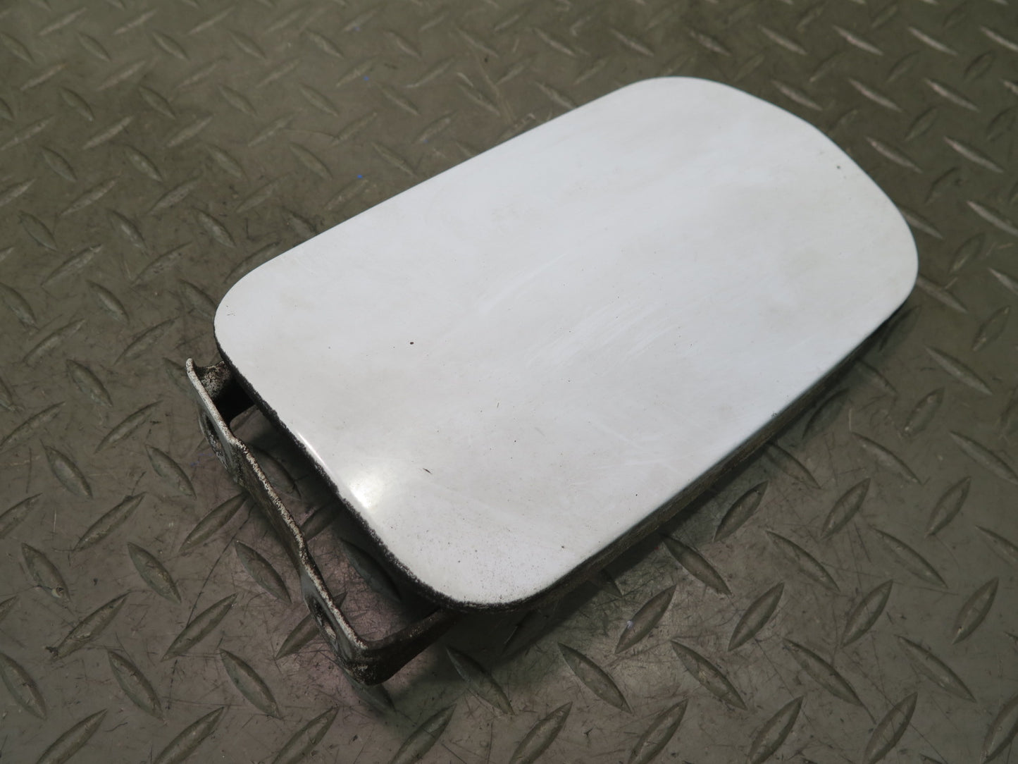 86-91 Mercedes W126 560SEL Fuel Tank Filler Door Lid Cover White OEM