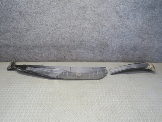 86-91 Mercedes W126 560SEL Front Windshield Wiper Vent Cowl Cover Panel Set OEM