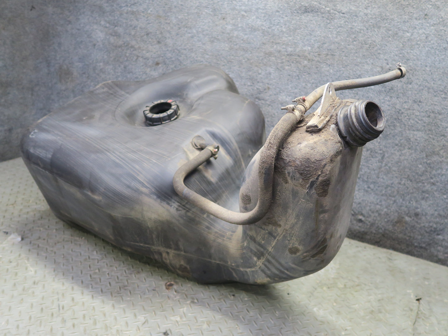 1984-1995 Porsche 928 Fuel Tank Unit 59K Miles 92820100306