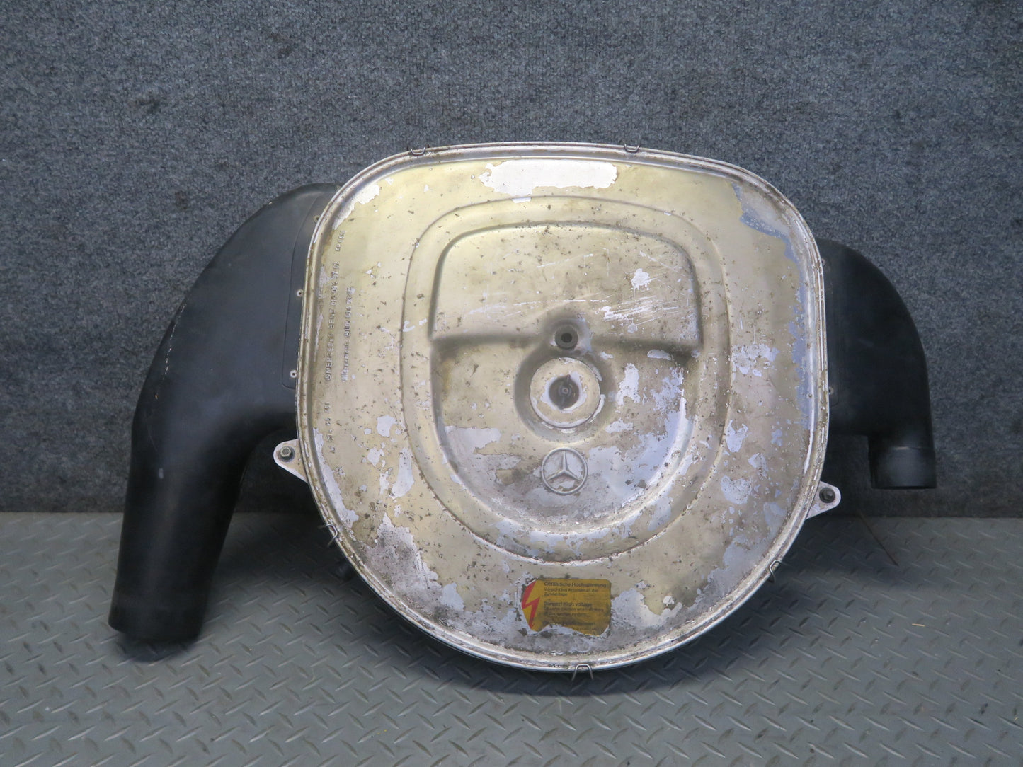86-91 Mercedes W126 560SEC 560SEL Air Intake Cleaner Filter Box Assembly OEM