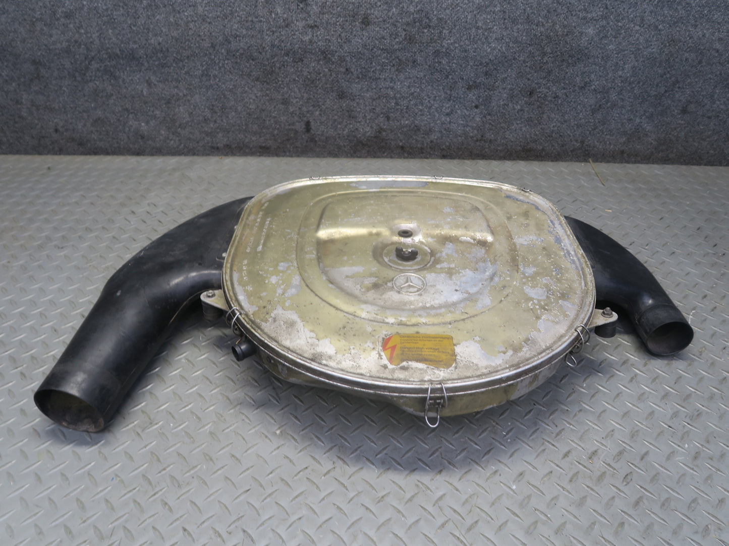 86-91 Mercedes W126 560SEC 560SEL Air Intake Cleaner Filter Box Assembly OEM