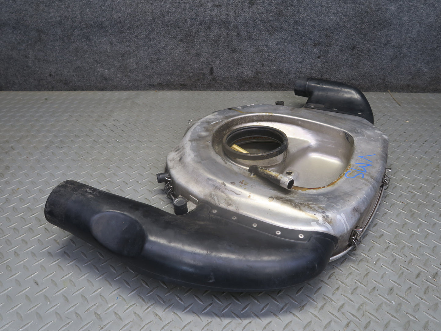 86-91 Mercedes W126 560SEC 560SEL Air Intake Cleaner Filter Box Assembly OEM