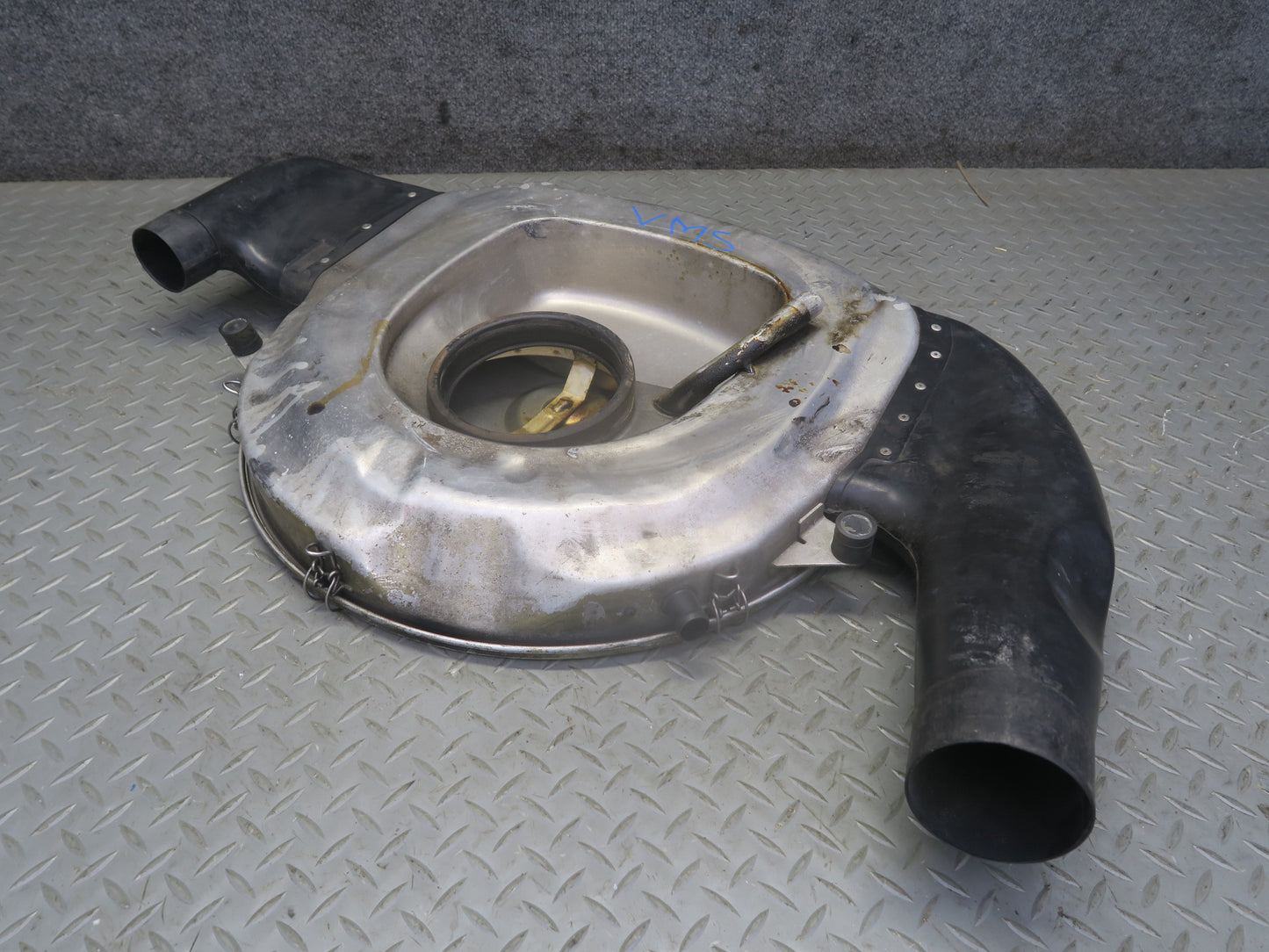 86-91 Mercedes W126 560SEC 560SEL Air Intake Cleaner Filter Box Assembly OEM