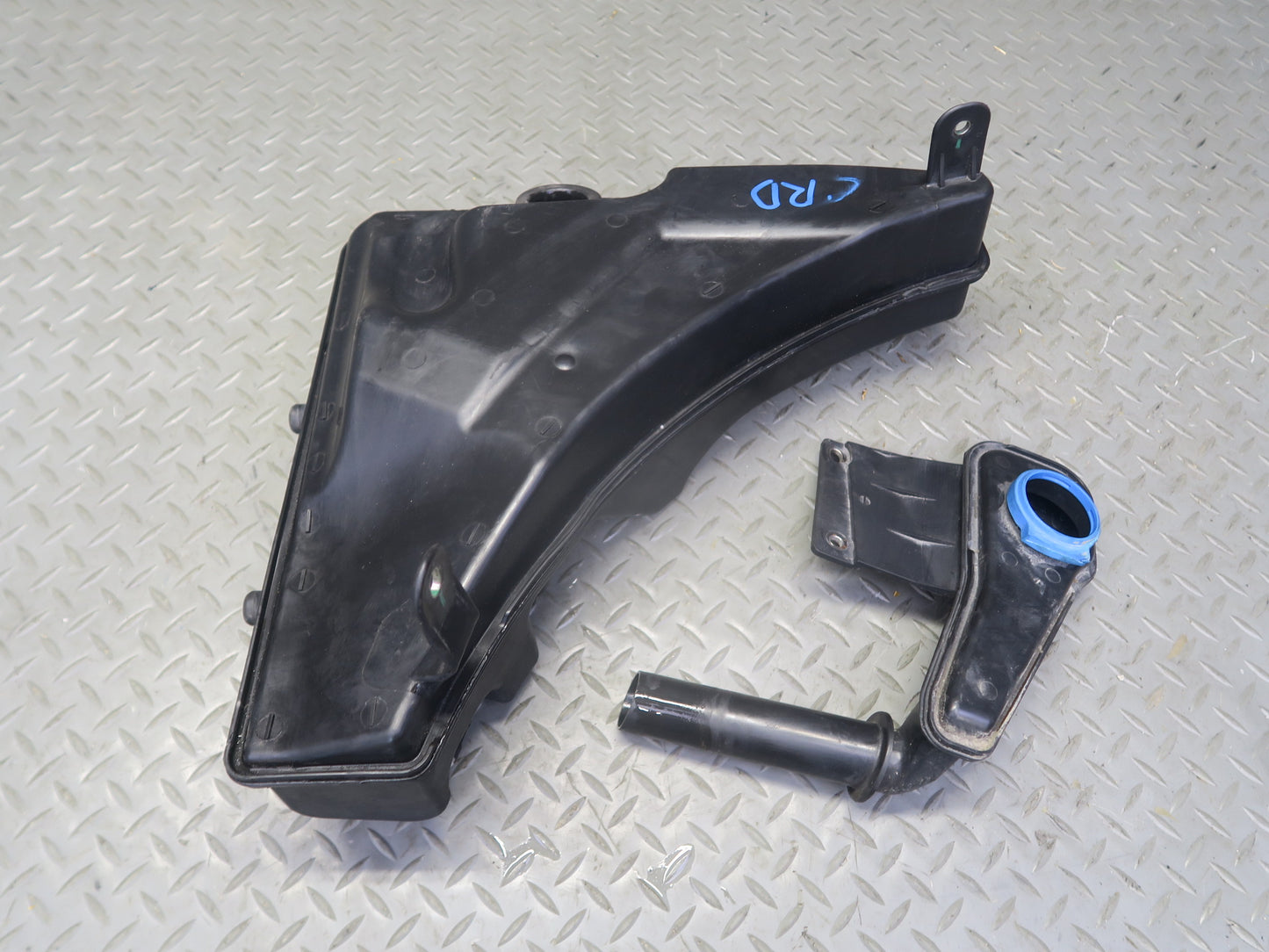 2015-2018 Porsche Macan Windshield Washer Fluid Reservoir Tank Neck Pump Set