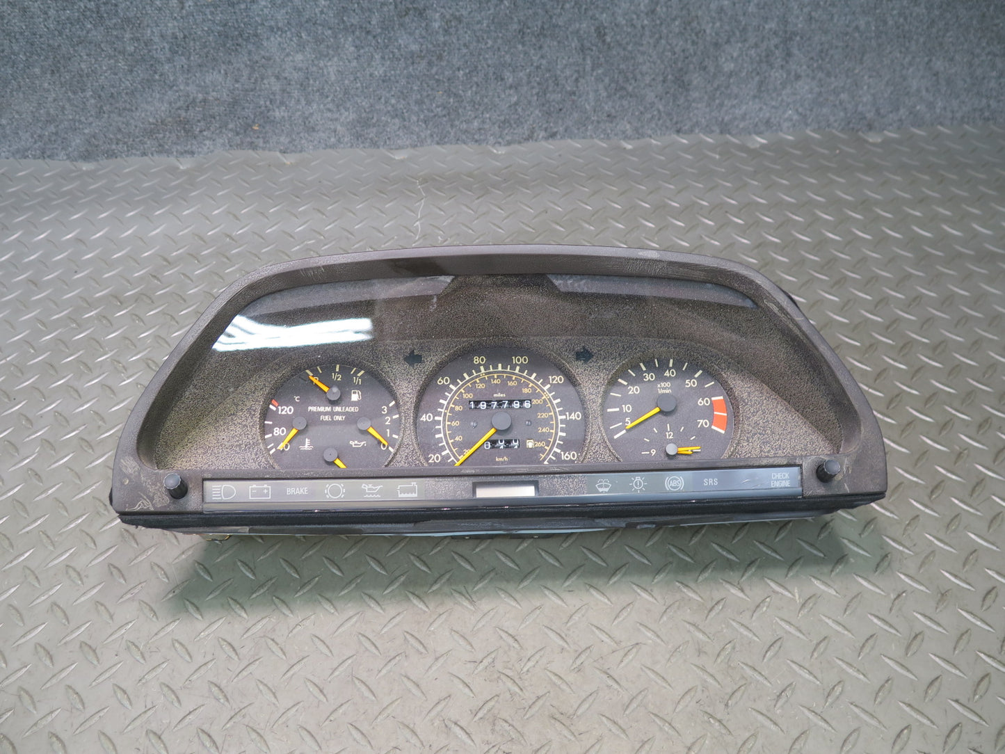89-91 Mercedes W126 560SEL Instrument Cluster Gauge Speedometer 1265426760 OEM