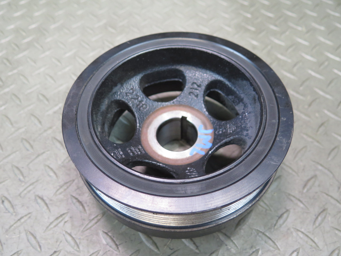 10-11 Mercedes W164 ML350 OM642 Bluetec Diesel Engine Crankshaft Pulley OEM