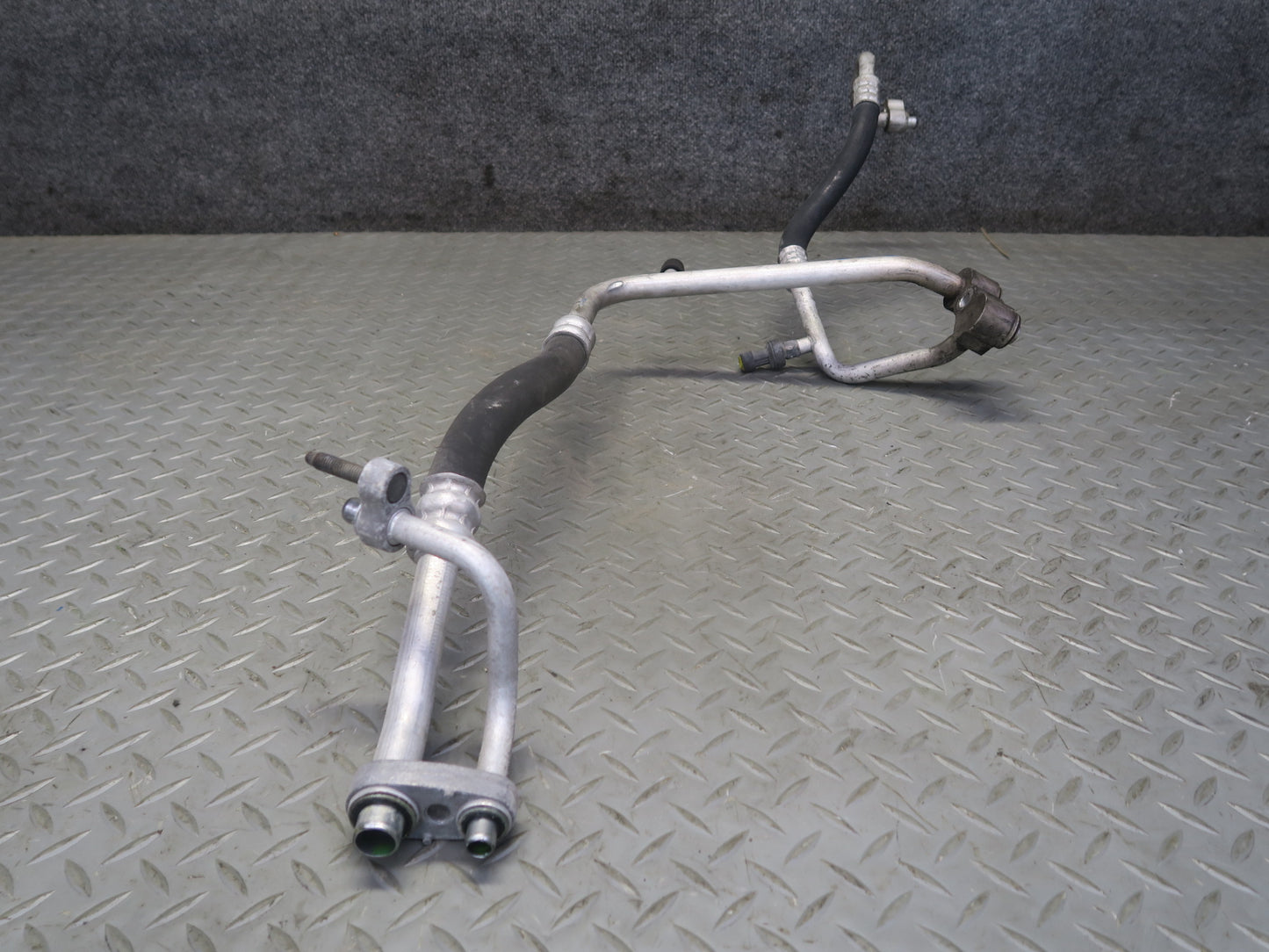 03-06 Chevrolet SSR A/C Air Conditioning Suction Discharge Hose Line Set OEM