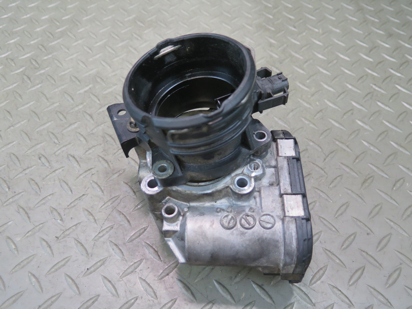 10-11 Mercedes W164 ML350 OM642 Bluetec Diesel Throttle Body Actuator w MAF OEM