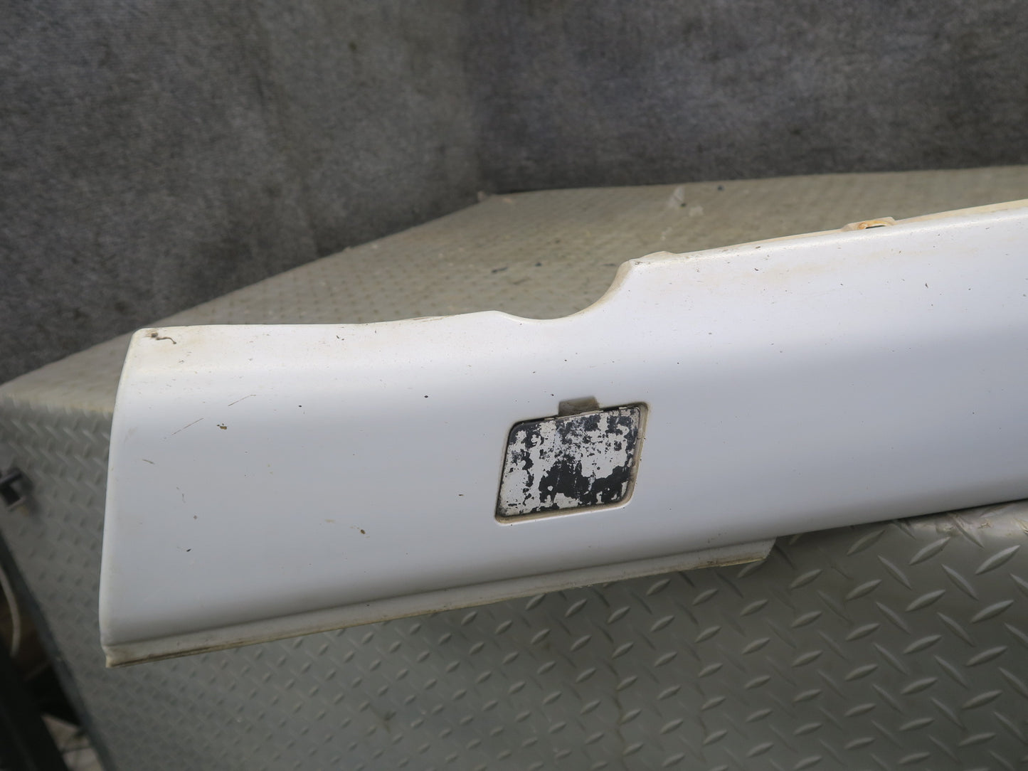 86-91 Mercedes W126 Set of 2 Left & Right Door Side Skirt Rocker Panel Gray OEM