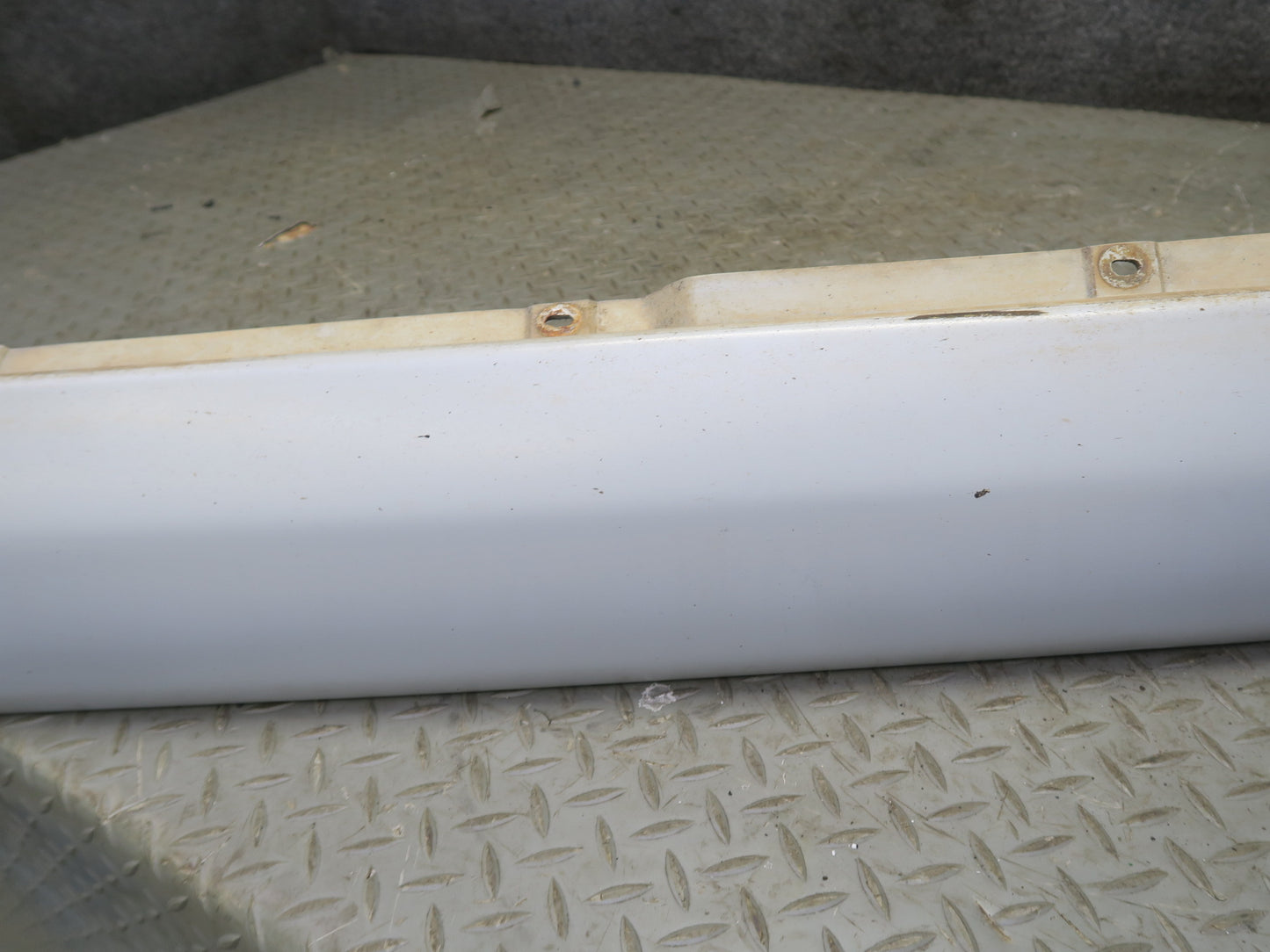 86-91 Mercedes W126 Set of 2 Left & Right Door Side Skirt Rocker Panel Gray OEM