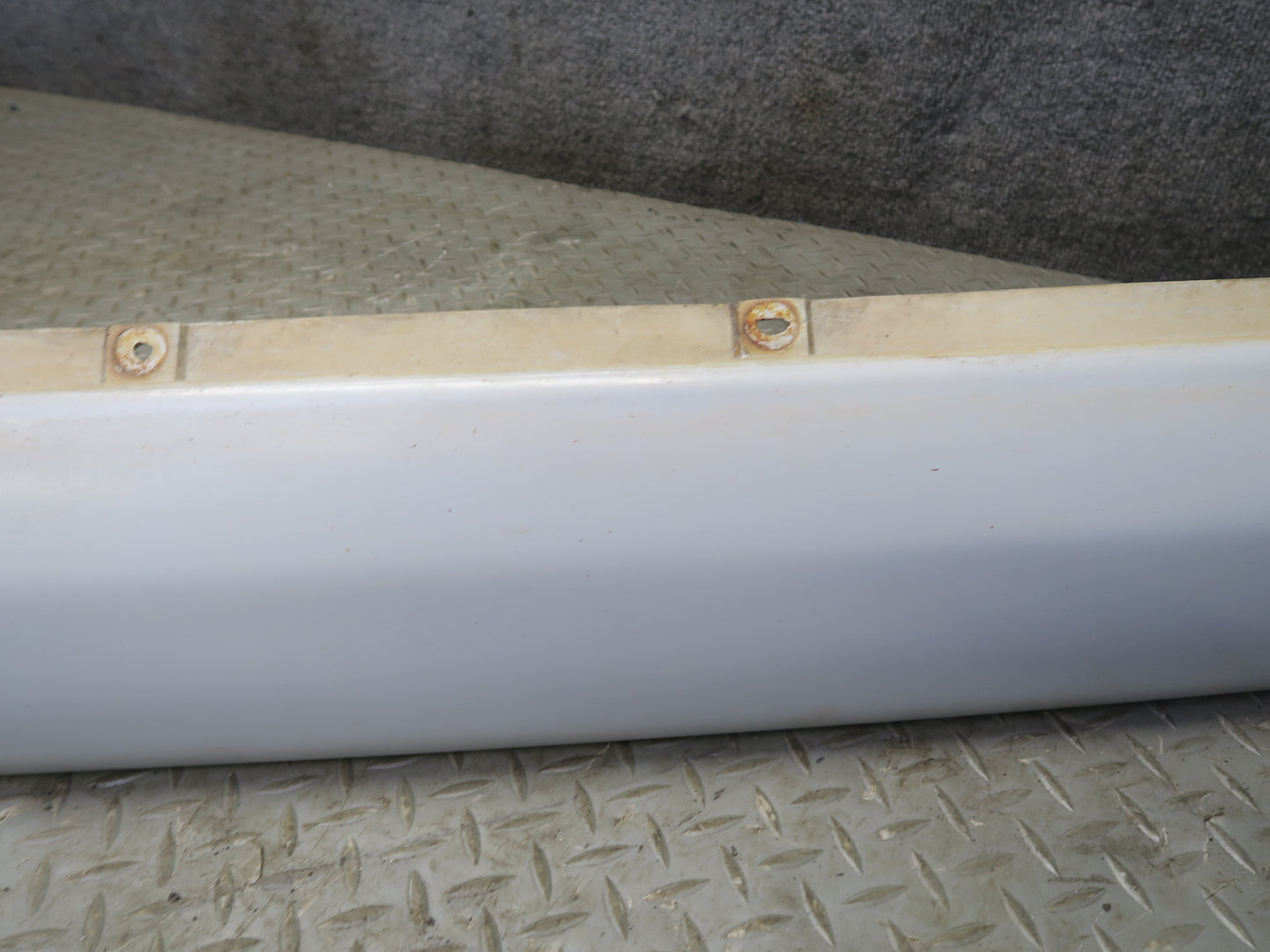 86-91 Mercedes W126 Set of 2 Left & Right Door Side Skirt Rocker Panel Gray OEM