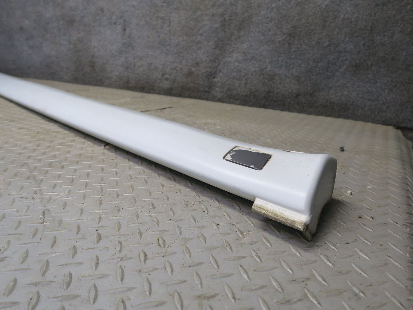 86-91 Mercedes W126 Set of 2 Left & Right Door Side Skirt Rocker Panel Gray OEM