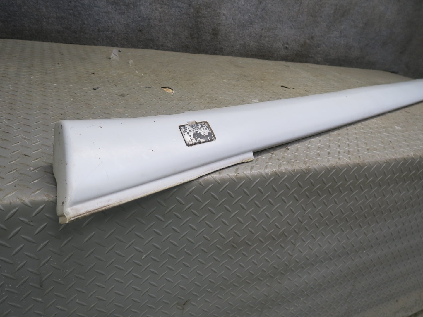 86-91 Mercedes W126 Set of 2 Left & Right Door Side Skirt Rocker Panel Gray OEM