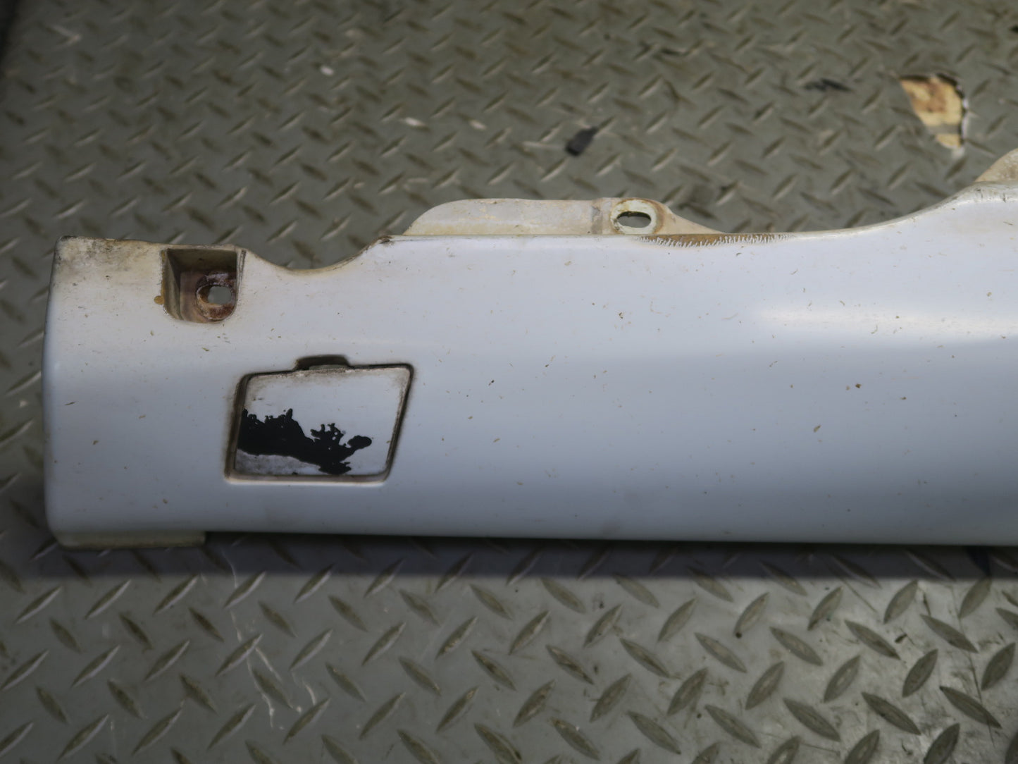 86-91 Mercedes W126 Set of 2 Left & Right Door Side Skirt Rocker Panel Gray OEM