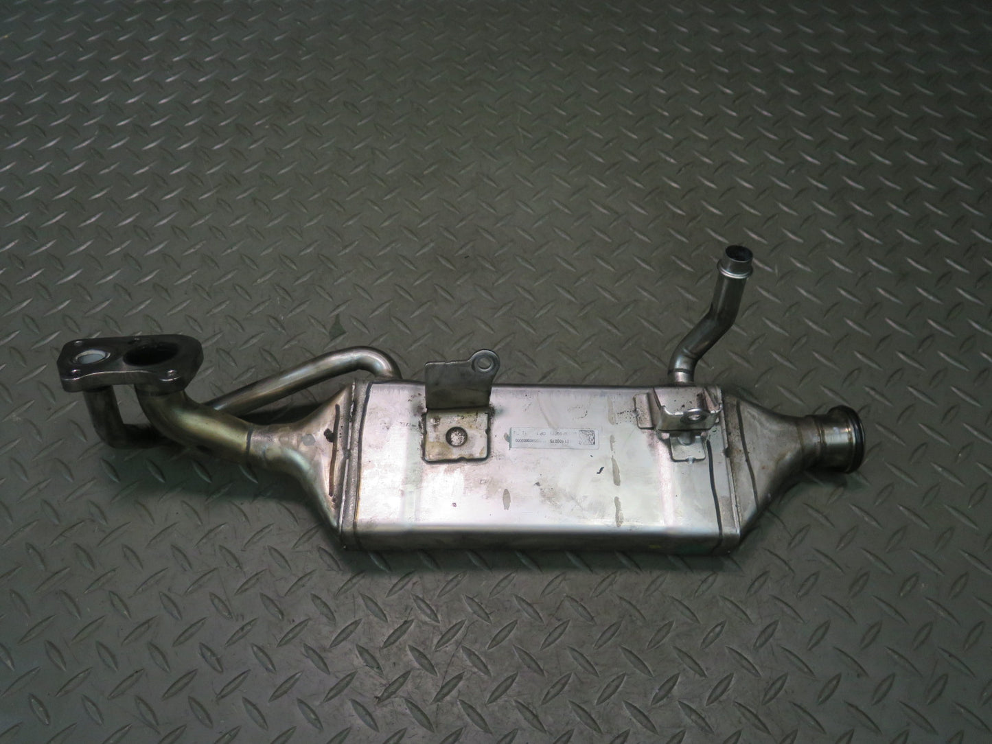 10-11 Mercedes W164 ML350 Diesel EGR Exhaust Gas Cooler 6421400275 OEM