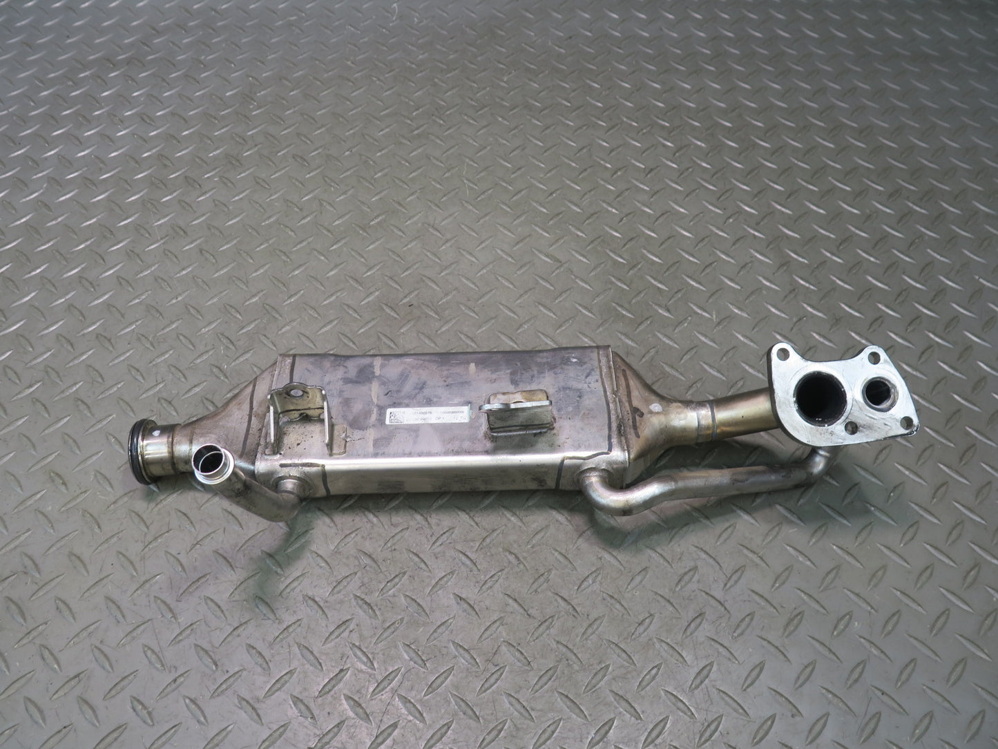 10-11 Mercedes W164 ML350 Diesel EGR Exhaust Gas Cooler 6421400275 OEM