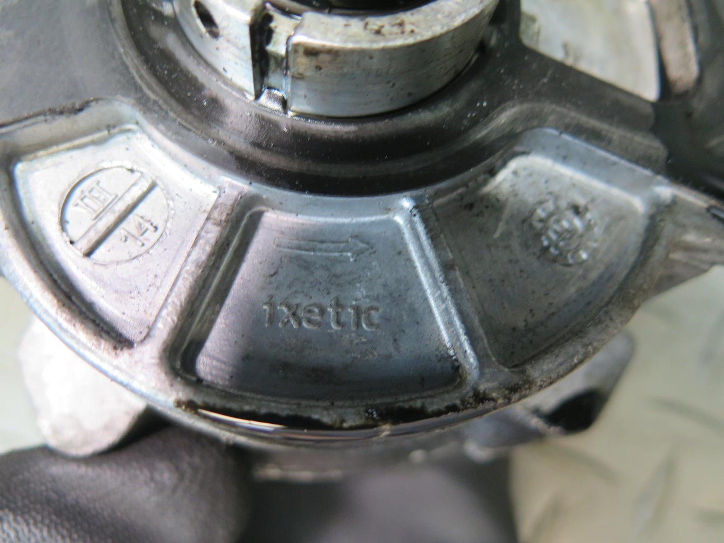10-11 Mercedes W164 ML350 OM642 Bluetec Diesel Vacuum Pump OEM