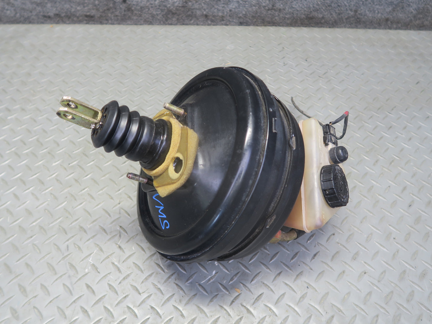 86-91 Mercedes W126 560SEL Brake Master Cylinder Booster Fluid Reservoir OEM