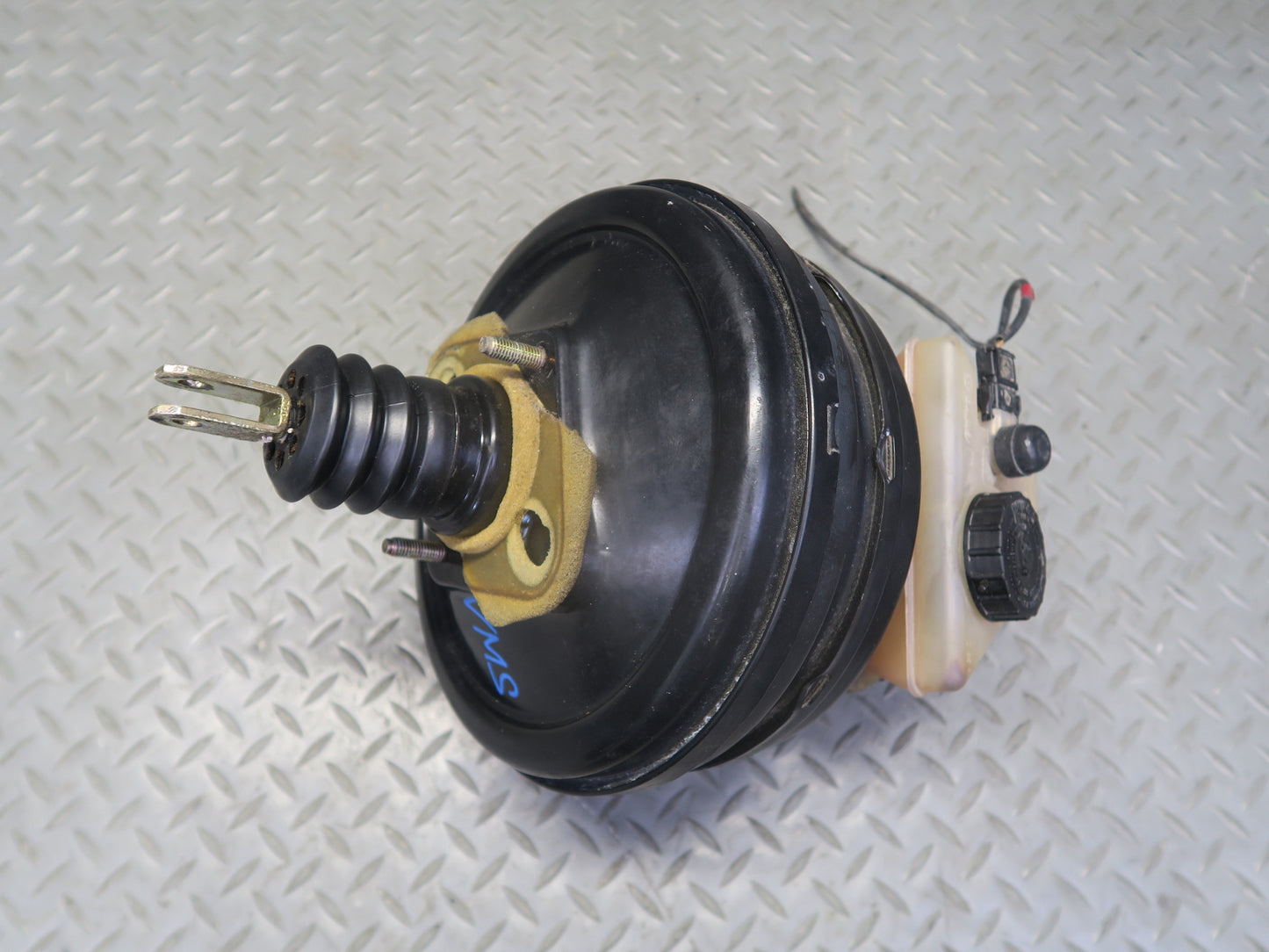 86-91 Mercedes W126 560SEL Brake Master Cylinder Booster Fluid Reservoir OEM