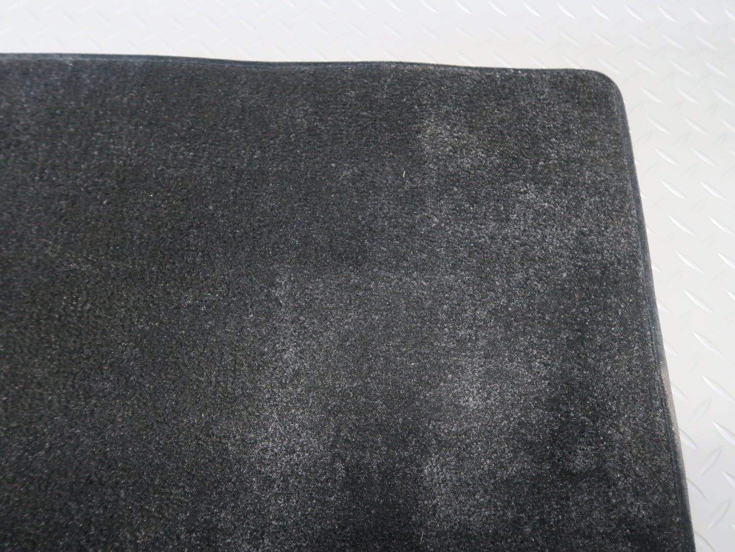03-06 Chevrolet SSR Lloyd Mats Rear BED Floor Carpet Cover Black OEM
