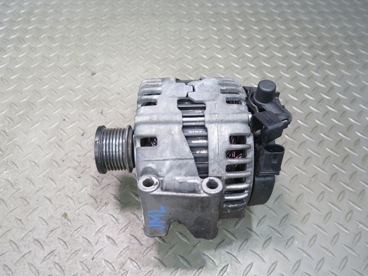 10-11 Mercedes W164 ML350 Bluetec Diesel OM642 Alternator Generator OEM